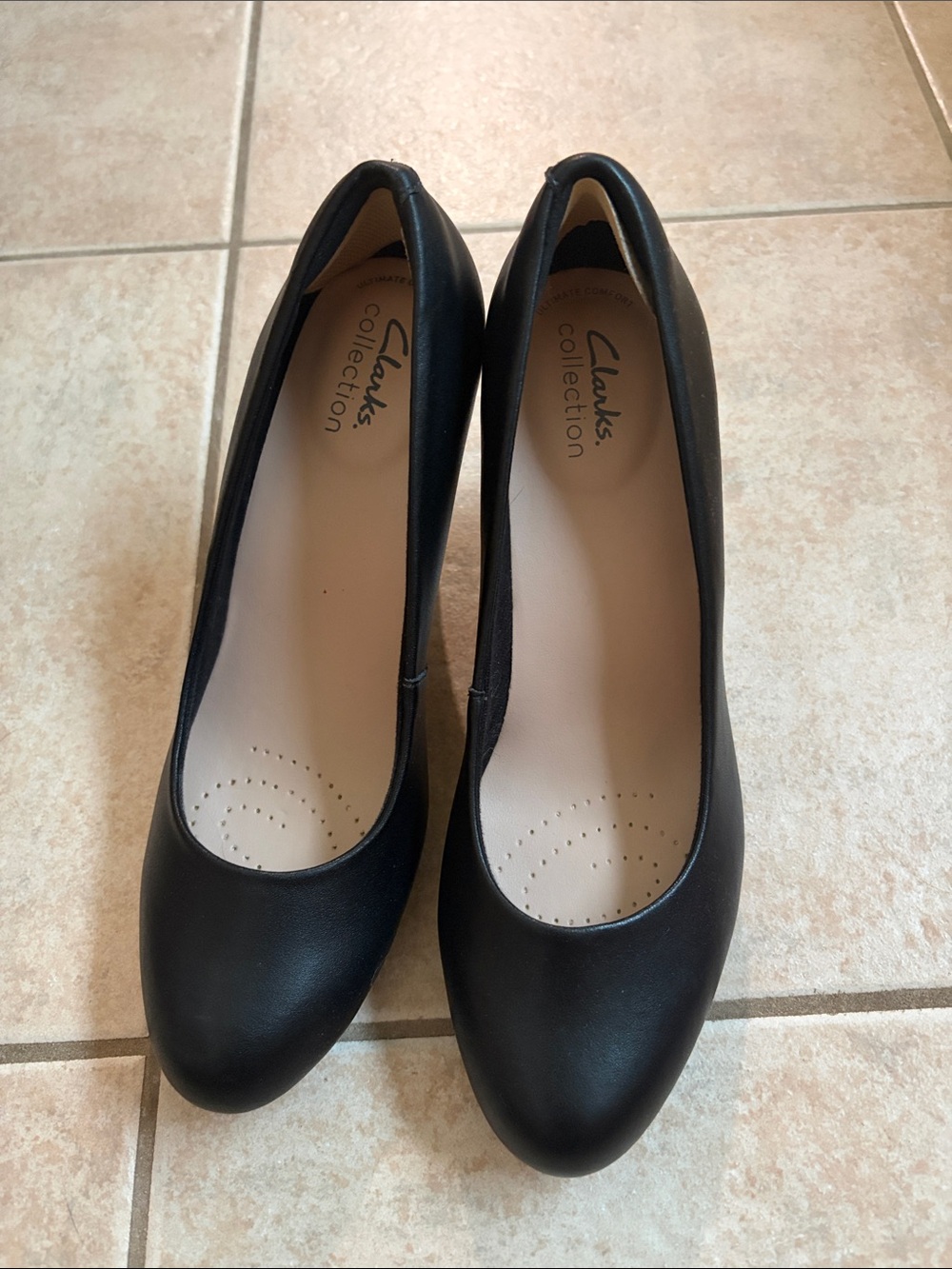 Women’s Black Comfort Pump